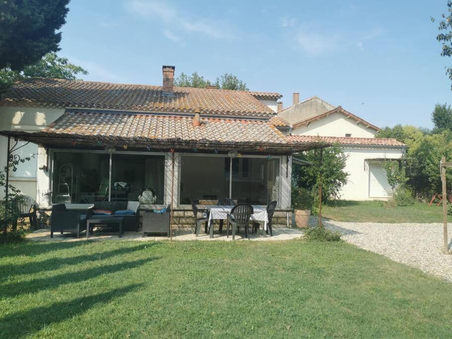 Maison Avec Piscine Dans Village Provencal. Courthézon Extérieur photo