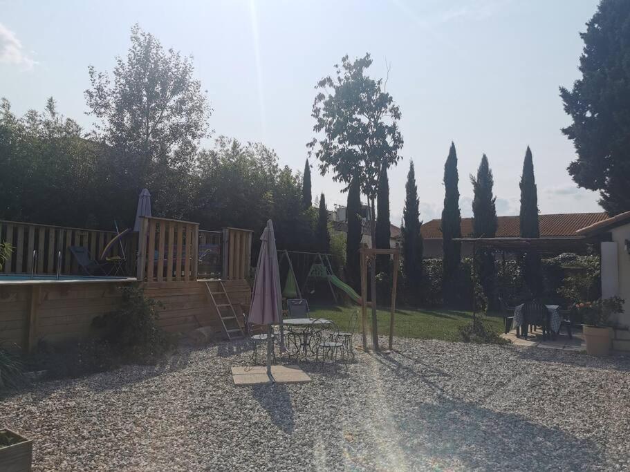 Maison Avec Piscine Dans Village Provencal. Courthézon Extérieur photo